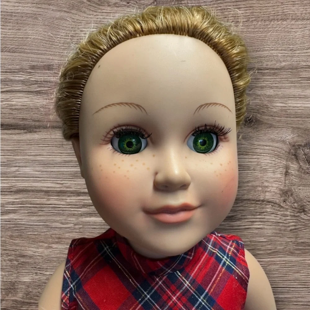 EUC My Life 18-inch fashion doll Peyton Red hair with Green Eyes